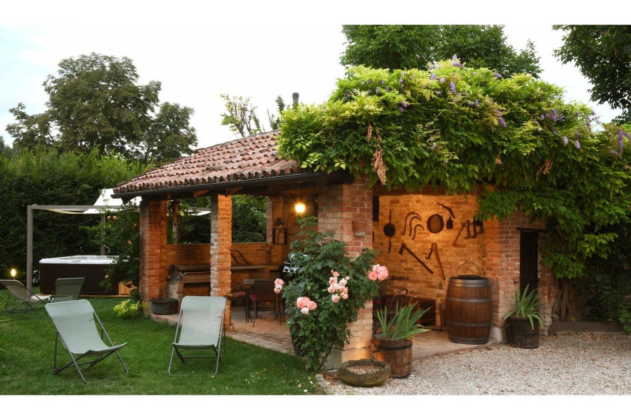 Agriturismo Il Gioco Dell'Oca Barolo Ngoại thất bức ảnh