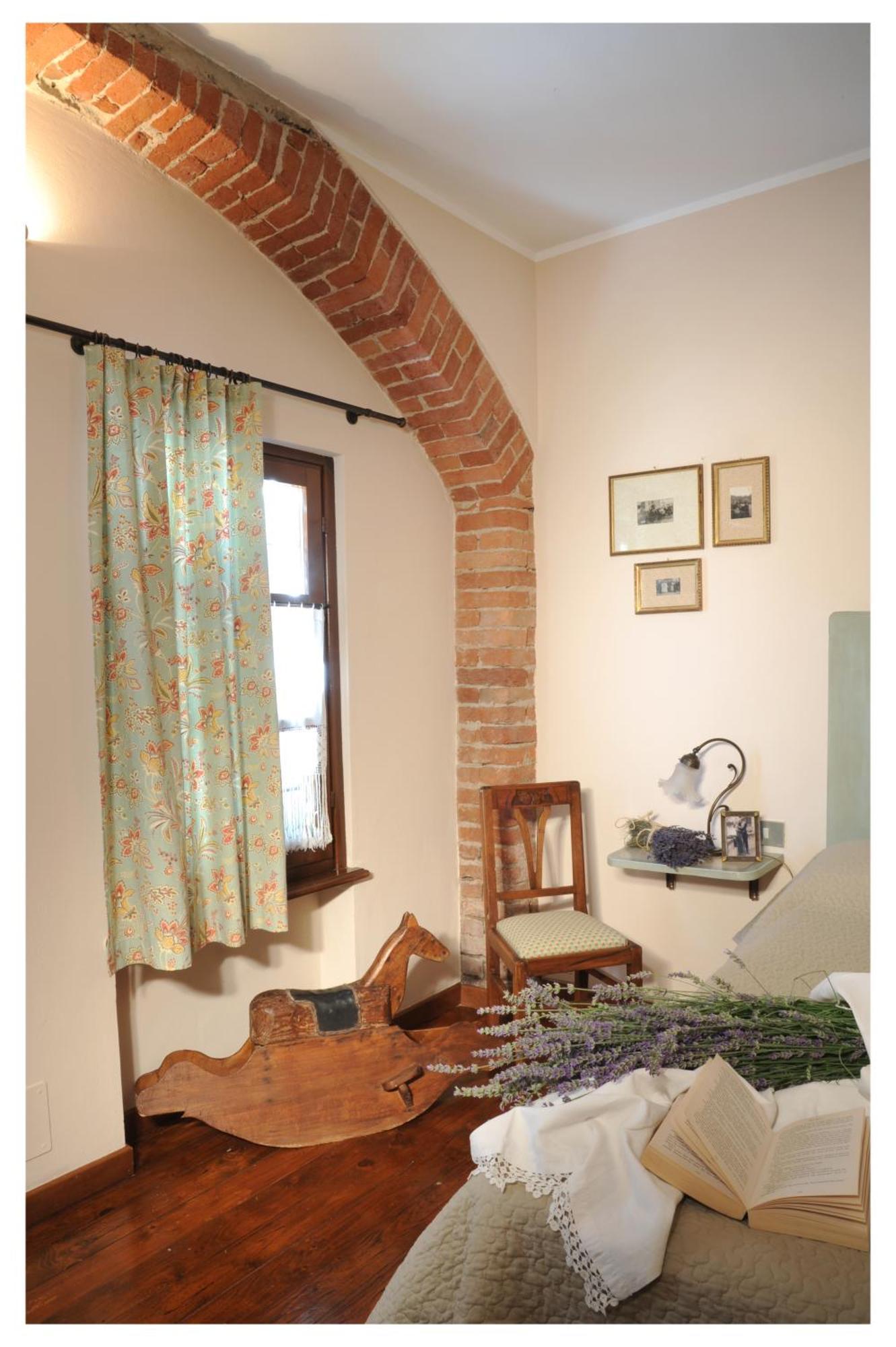 Agriturismo Il Gioco Dell'Oca Barolo Ngoại thất bức ảnh